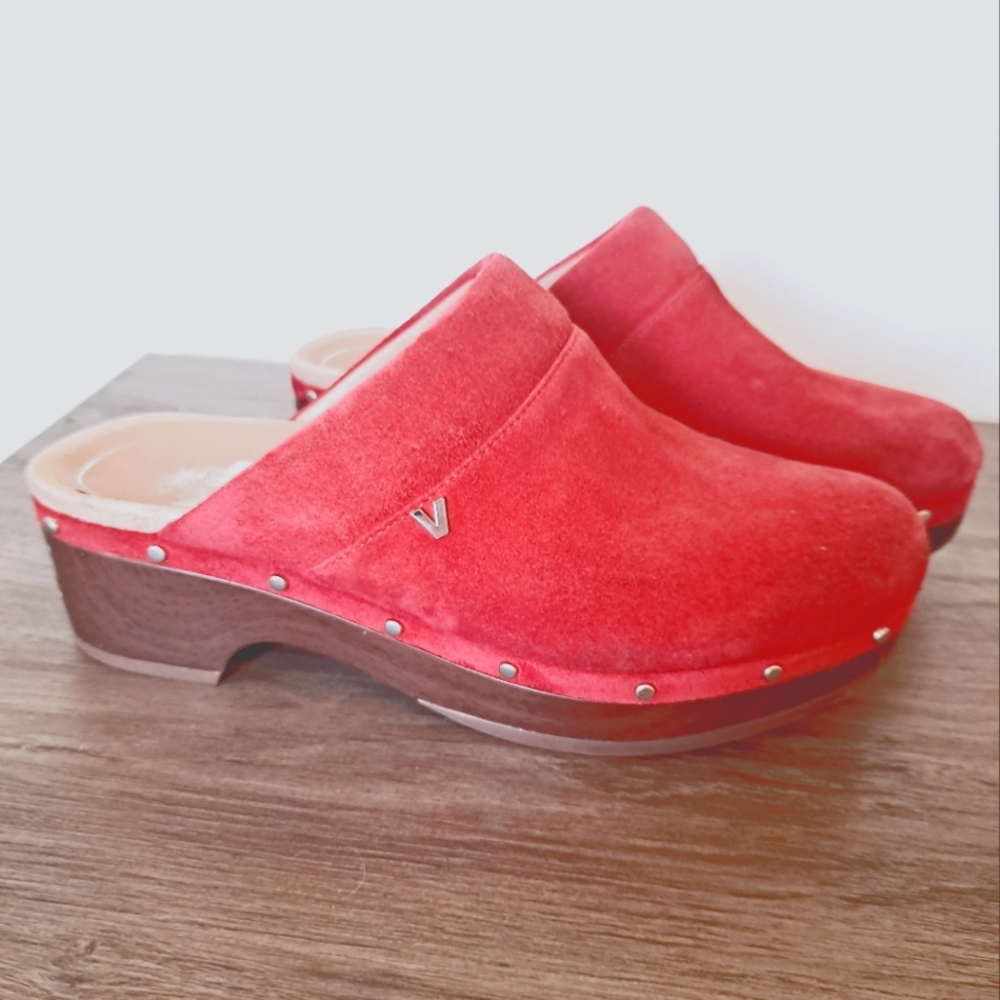 Vionic Women's Kacie Red Suede Comfort Clogs Wood Heel - 6
